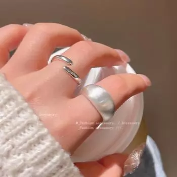 Серебряное матовое регулируемое открытое кольцо для женщин Thick B серебряный