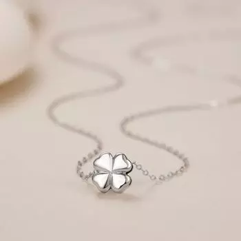 Серебряное ожерелье S925 с четырьмя листочками клевера на удачу, женское, универсальное, простое, с подвеской в виде листа, ретро-цепочка на ключицу, ювелирные изделия, мода 925 Silver белого золота