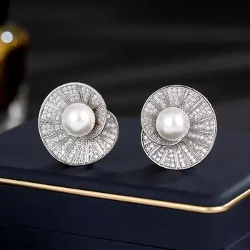 Серебряные иглы S925, новые высококачественные ретро легкие роскошные темпераментные серьги-гвоздики с дизайном из циркония и жемчуга золотой