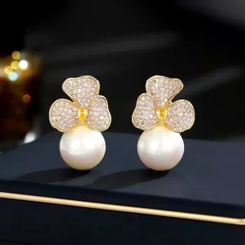 Серебряные игольчатые серьги S925 в стиле ретро в гонконгском стиле, элегантные женские серьги-гвоздики высокого класса с легкой инкрустацией, выполненные вручную, легкие, роскошные, с цветочным жемчугом