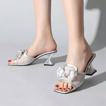 Серебряные матовые тапочки