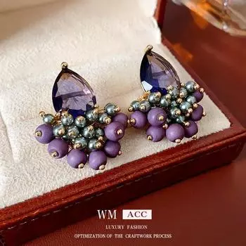 Серебряные серьги-иглы с цирконами — уникальный модный дизайн с элементами в виде капель воды в стиле премиум-класса. Silver Needle фиолетовый