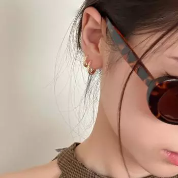 Серебряные серьги-иглы в стиле ретро, нишевый дизайн, высококачественные серьги, персонализированные застежки-пряжки, серьги с нерегулярной текстурой. 925 silver needle