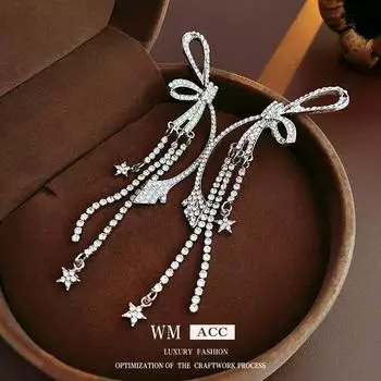 Серебряные серьги-кисточки с бриллиантами в форме звезд и игл — уникальный и элегантный дизайн Needle серебряный