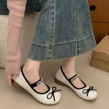 Серебряные туфли на плоской подошве в ретро-британском стиле для женщин, новая весна 2025 года, универсальные туфли Мэри Джейн со светлым носом и юбкой 35 бежевый