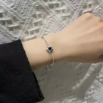 Серебряный браслет S925 из стерлингового серебра S925, маленький браслет с цветком из сладкого черного сверкающего бриллианта для женщин, простая цепочка с пятью лепестками цветов, регулируемая