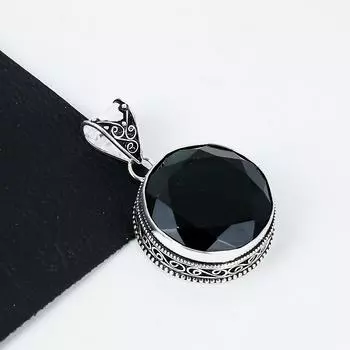 Серебряный кулон с драгоценным камнем зеленый турмалин из серебра 925 пробы — дизайн ручной работы, повседневные украшения, уникальные подарки с подвеской из зеленого турмалина 2.16 зелёный