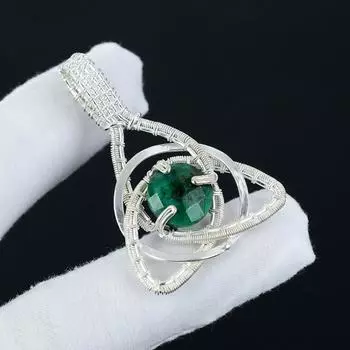 Серебряный кулон с изумрудом и драгоценным камнем из стерлингового серебра 925 пробы — дизайн ручной работы, повседневные украшения с кельтским семейным узлом, подарки на День благодарения 2.16 зелёный