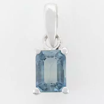 Серебряный кулон с натуральным аквамарином и драгоценным камнем, обещанный женщине подарок