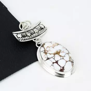 Серебряный кулон с натуральным драгоценным камнем дикой лошади из серебра 925 пробы — дизайн ручной работы, повседневные украшения, уникальные подарки с подвеской дикой лошади 2.55 белый