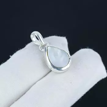 Серебряный кулон с натуральным перламутром и драгоценными камнями из стерлингового серебра 925 пробы — дизайн груши ручной работы, повседневная одежда, минималистичный подарок для жены 1 белый