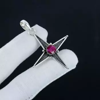Серебряный кулон с рубиновым камнем из серебра 925 пробы - ручная работа, дизайн звезды, повседневные украшения, уникальный дизайн, подарочный кулон 1.57 красный