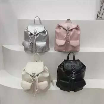 «Серебряный женский рюкзак большого объема этого сезона»: Универсальный, простой и стильный для отдыха чёрный