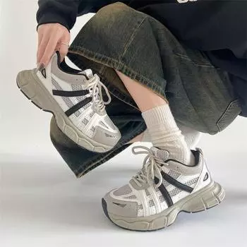 Серые универсальные туфли для папы на маленькой платформе, женские, новинка 2025 года, легкие, увеличивающие рост, повседневные спортивные туфли 35