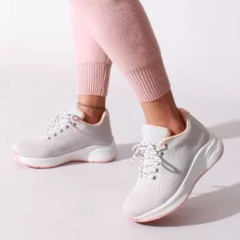 Серые женские кроссовки