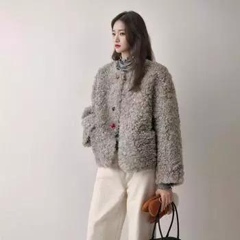 Серый овечий мех женский зимний короткий топ 2024 новый взрыв иностранный стиль модный интегрированный мех пальто S серый