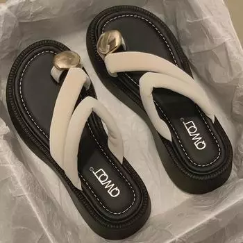 Set of toe slippers women s outer wear summer new sandals fashionable thick-soled heightened pinch foot cold slippers 35