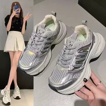 Сетчатые дышащие кроссовки Pops женские весенние и летние модели с толстой подошвой, увеличивающие рост, с легкими повседневными кроссовками для бега 35 серебряный