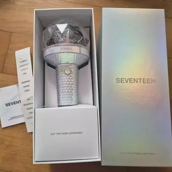 Seventeen Carat Bong Neurot Bong