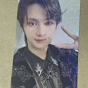 Seventeen Expire во время Universal Lucky Draw Выступление Lucky Draw Team Jun