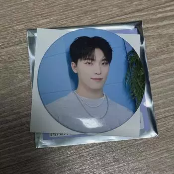 Seventeen Home Can Badge Dino