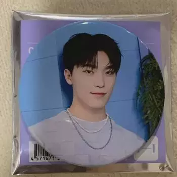 Seventeen Japan Home Home Dino Can Badge