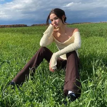 Сексуальная облегающая футболка с открытыми плечами и расклешенными рукавами в сетку с длинными рукавами и открытым пупком S чёрный