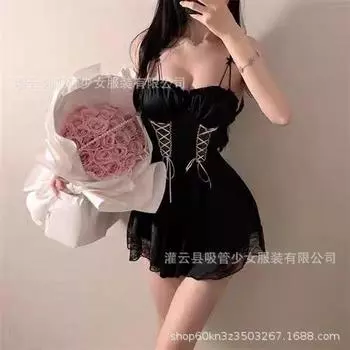 Сексуальное нижнее белье с нагрудником женское кружевное перспективное придворное на бретелях из ледяного шелка с деревянным краем M