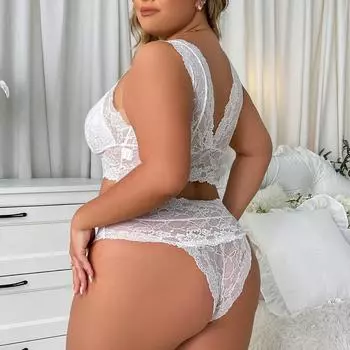Сексуальное нижнее белье с тремя точками Сексуальное сексуальное нижнее белье с тремя точками Подвязка Полый Перспективный комплект 1XL