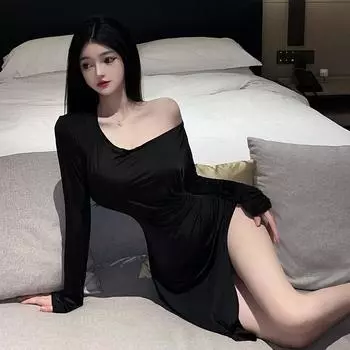 Сексуальное нижнее белье Сексуальная перспектива Ночной клуб Униформа Ice Silk Free Dress Горячая Боковая Разрезная Большая Пижама One size чёрный