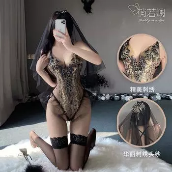 Сексуальное нижнее белье Сексуальные подтяжки Глубокий V-образный вырез Перспектива Вышивка Цветок Свадьба Невеста Открытая промежность комбинезон One size [can wear 80-62.5kg]