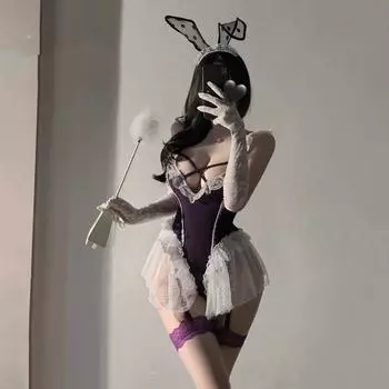 Сексуальное женское чистое желание экстаз, красивая грудь и тонкое кружево с оборками по краю, боди на подтяжках average size [80-60kg]