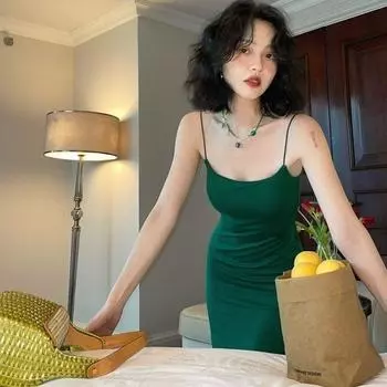 Сексуальное женское тонкое платье на бретельках, весенне-летняя модная посылка, юбка на бедрах, праздничное женское платье
