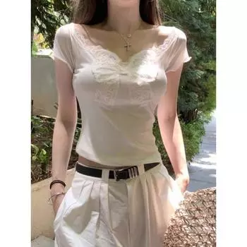 Сексуальные кокетливые уличные футболки, женские корейские модные винтажные кружевные лоскутные футболки с v-образным вырезом, топы, лето 2024, шикарные S бежевый