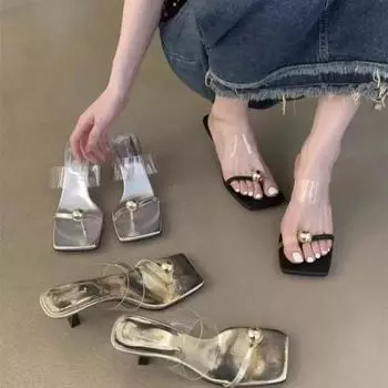 Сексуальные тапочки на среднем каблуке, высокие каблуки, новинка 2024 года, летняя брендовая женская обувь, тонкие каблуки, модная женская обувь с открытым носком 35 чёрный