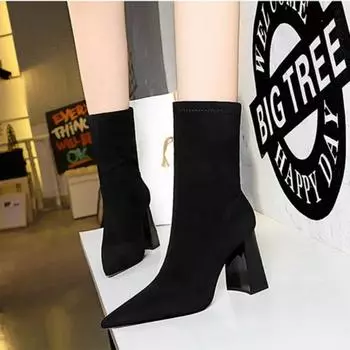 Сексуальные замшевые короткие сапоги на очень высоком толстом каблуке в европейском и американском стиле с острым носком, женские сапоги 34 теплый черный