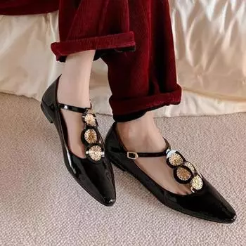Сексуальные женские туфли с острым носком 2024 года, летние новые модные брендовые элегантные туфли на плоской подошве, размер 35-42 35 чёрный