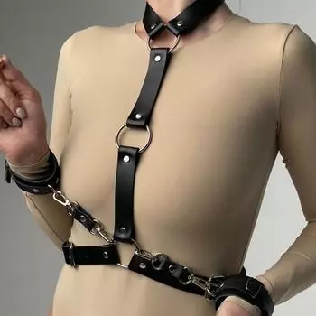 Сексуальный черный кожаный ошейник и браслет с интегрированным регулируемым задним ремнем панк-металлический круглый женский ремень с пуговицами