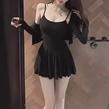 Сексуальный комплект из двух частей Royal Sister: Комплект из короткого платья на подтяжках и юбки для ранней осени. L серый