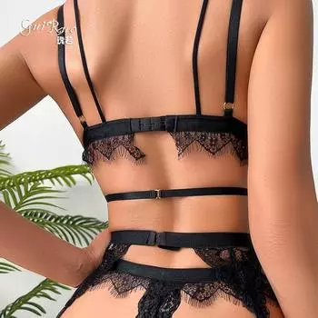 Сексуальный комплект униформы с глубоким V-образным вырезом, кружевной талией и подвязками из трех частей S