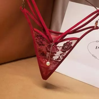 Сексуальные женские Т-образные трусики Тонг Красивая вышивка Ажурная перспектива Сетчатое кружево Соблазн Перекрещенные бретельки Трусики 2243 average size (suitable for 80-60 kg)