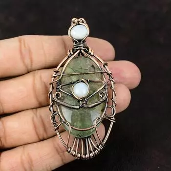 Сглаз, мох, пренит, медная проволока, кулон, кулон ручной работы, ювелирные изделия из драгоценных камней, радуга, лунный камень, кулон, сглаз, ювелирные изделия, подарок для нее