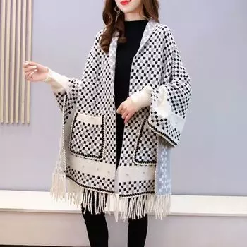 Шаль женская накидка на осень и зиму толстые рукава для тепла кисточка накидка свитер вязаный чёрный