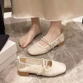 Shallow low-heeled single shoes spring new one-word strap lace beanie shoes Mary Jane shoes 35