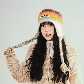 Шапка женская осенне-зимняя радужная плюшевая вязаная шапка теплая защита ушей показать лицо маленькая милая сумка голова холодная шапка чёрный