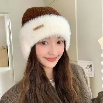 Шапка женская с большой окружностью головы вязаная шерстяная шапка зимняя теплая утолщенная плюшевая шапка универсальная контрастного цвета протектор для ушей холодная шапка