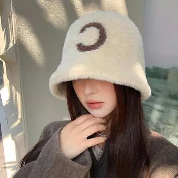 Шапка женская Same Letter плюшевая панама зимняя теплая маленькая панама