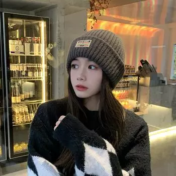 Шапки вязаные из ткани мужские и женские осенние новые универсальные утолщенные шерстяные шапки женские защитные наушники холодные шапки M56-58cm