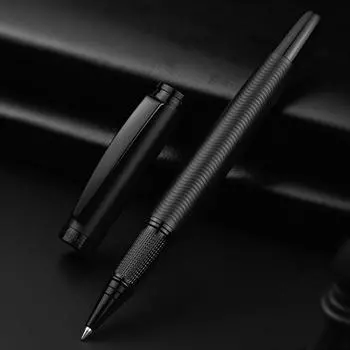 Шариковая ручка из матового черного металла толщиной 0,5 мм — идеальный подарок для профессионалов, руководителей и студентов — прочная и стильная ручка для письма.