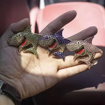 Shark Car Air Freshener Vent Clips Shark Shaped Rhinestone Diffuser Clip Shark Car Air Vent Freshener Perfume Clip For Car Auto розовый